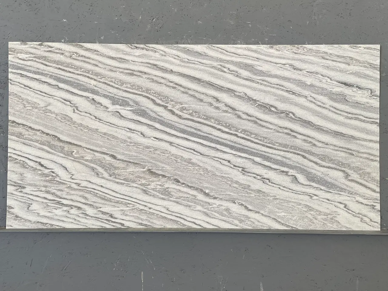 ARTIC MARBLE 1220x610x2 мм, код 20797