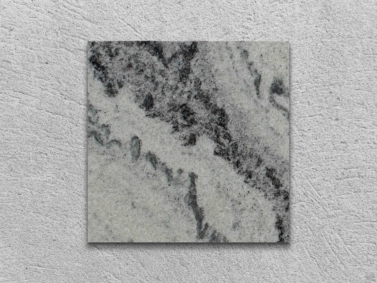 Слэб из мрамора BLACK WAVE полированный 100x100x30 мм, код 4881