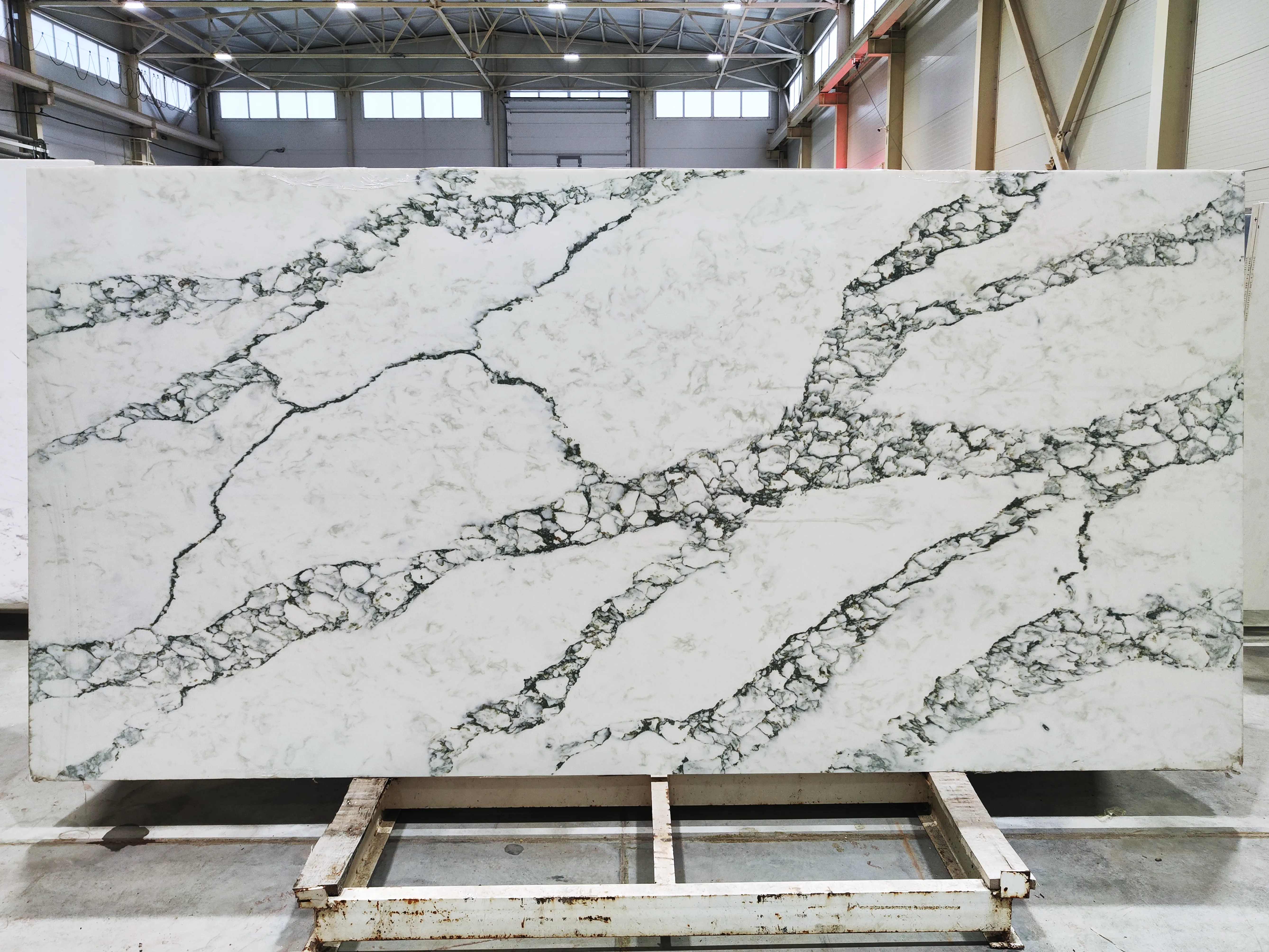 ARABESCATO IRISH полированный A79 3200x1600x20 мм, код 29155