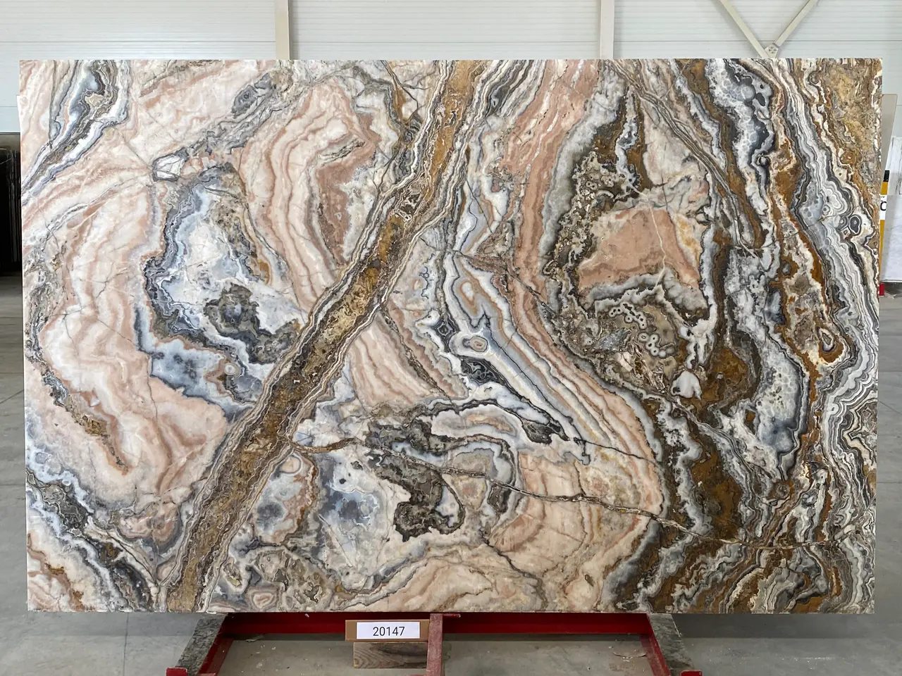 Слэб из оникса ONICE TRAVER полированный 2890x1870x20 мм, код 20147