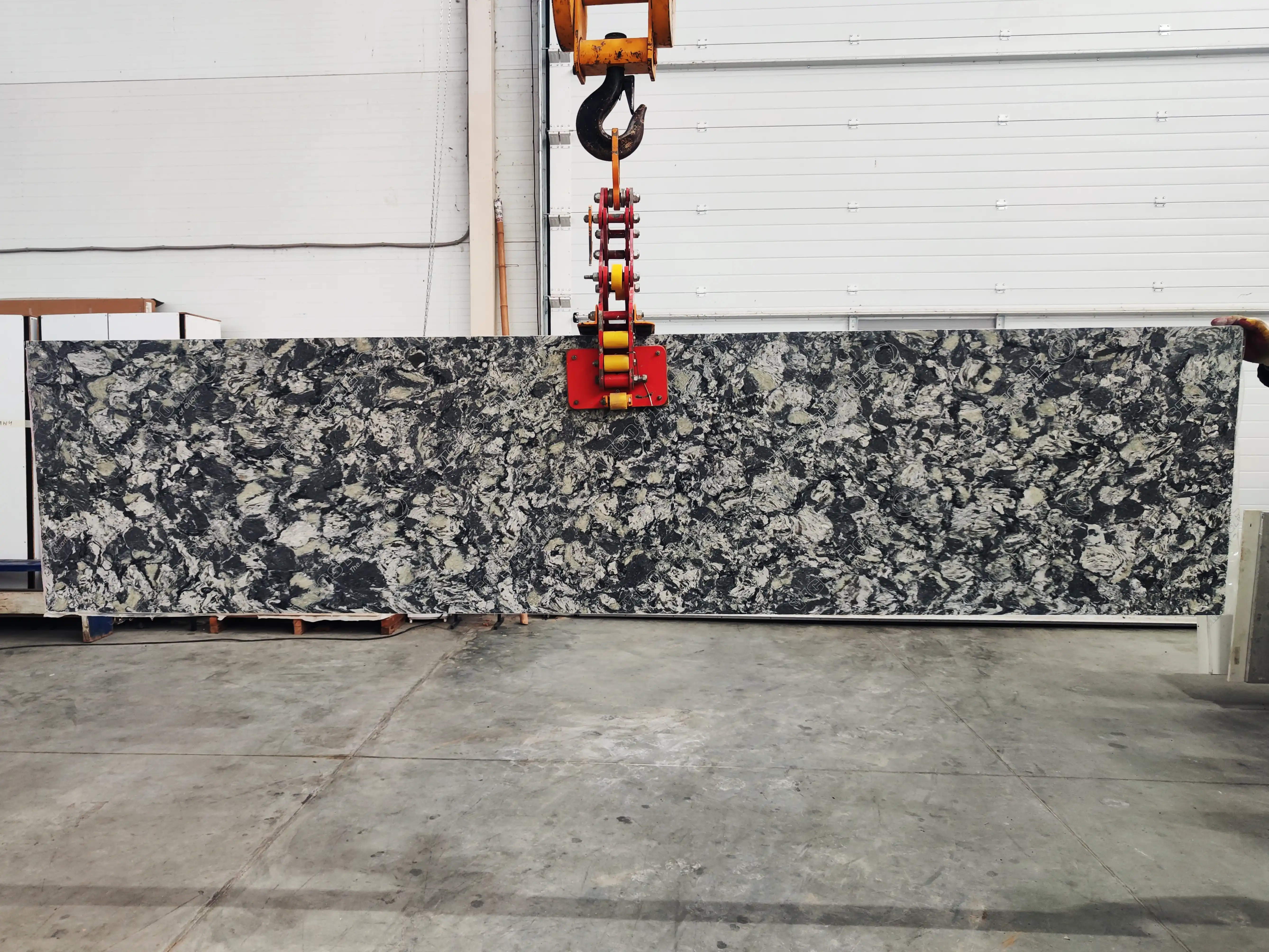 AZUL ARAN полированный BQ9470 3000x700x20 мм, код 29057