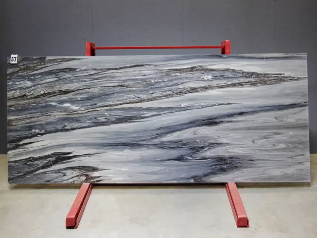 Слэб из мрамора PALISSANDRO BRONZE полированный 3130x1270x20 мм, код 28282