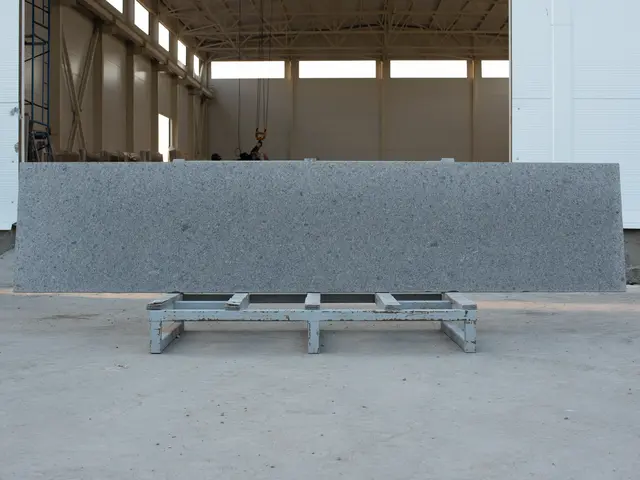 Полоса из гранита SESAM LIGHT 3020x700x30 мм, код 19200