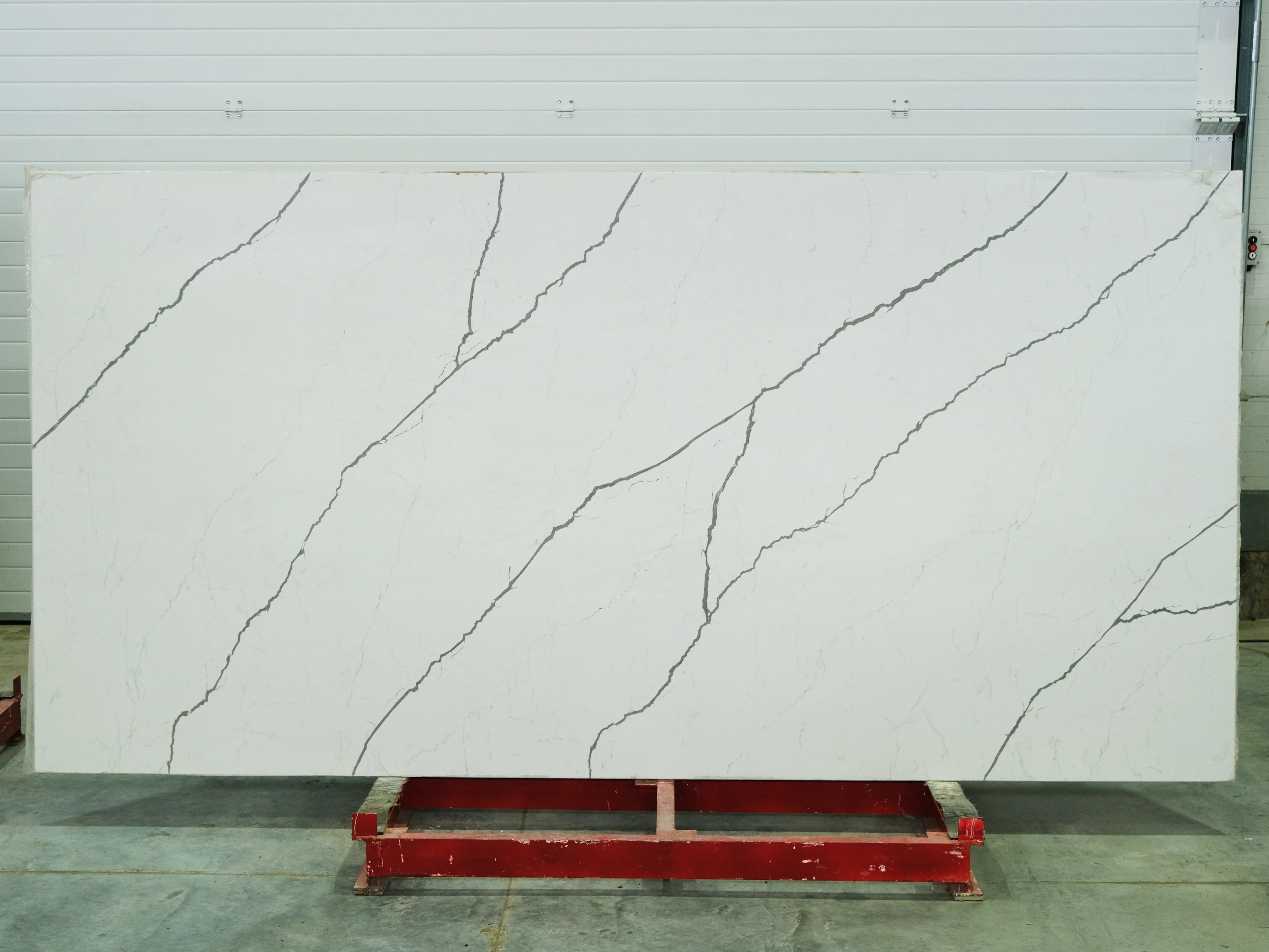 GREYLAC полированный BQ8738 3300x1650x20 мм, код 27443