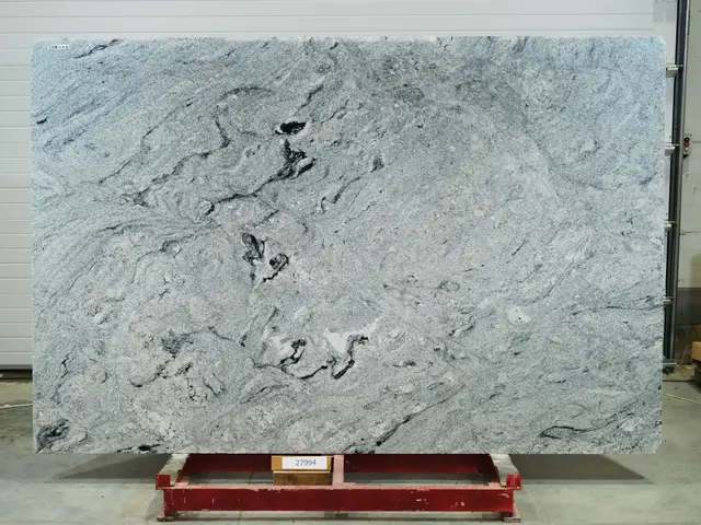 Слэб из гранита INFINITY GREY полированный 2960x1930x20 мм, код 27994