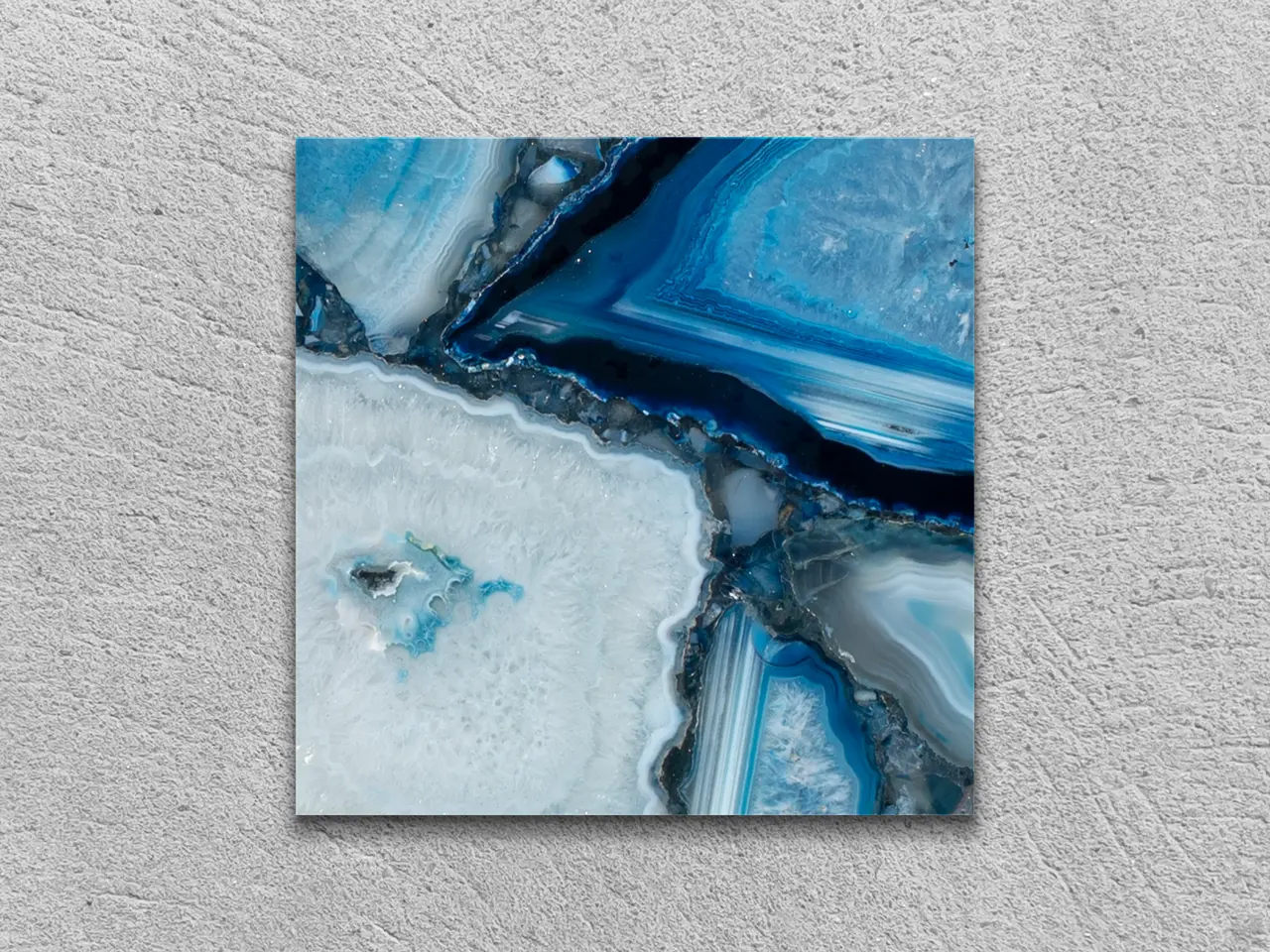 Слэб из эксклюзива AGATE BLUE полированный 100x100x20 мм, код 2499