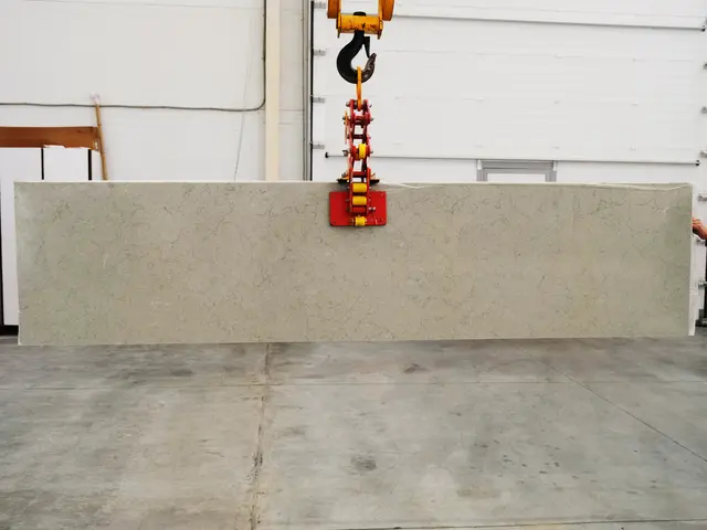 SERIZZO MONTEROSA полированный BQ2607 3000x700x20 мм, код 29202