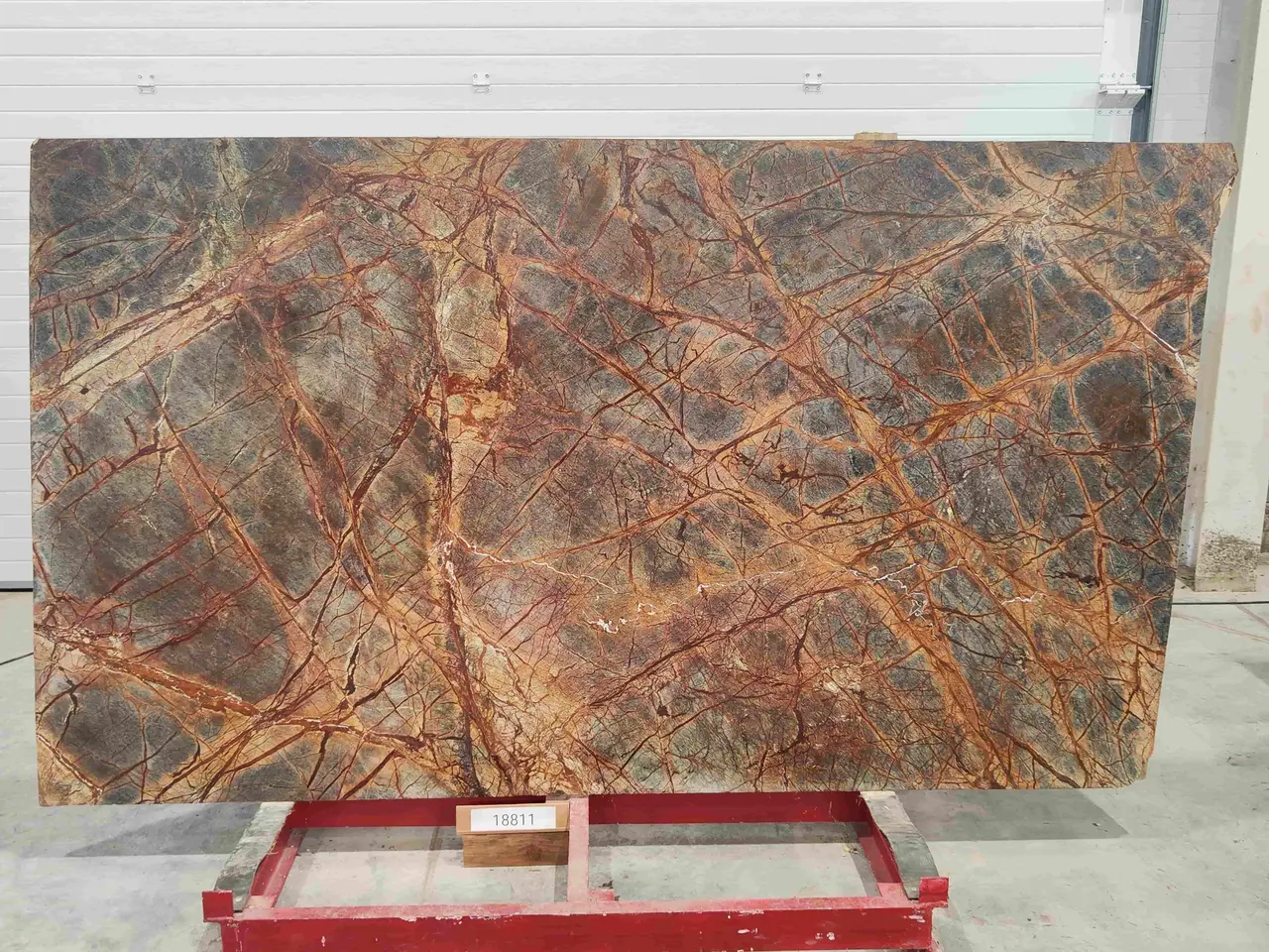 Слэб из мрамора BIDASAR BROWN полированный 2800x1610x20 мм, код 18811