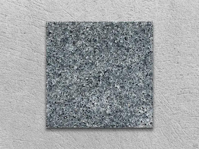 Слэб из гранита SESAM BLACK 100x100x30 мм, код 3550