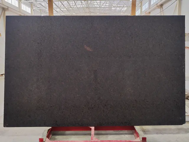 Слэб из гранита TAN BROWN LAPOTRA 3090x1900x30 мм, код 24650