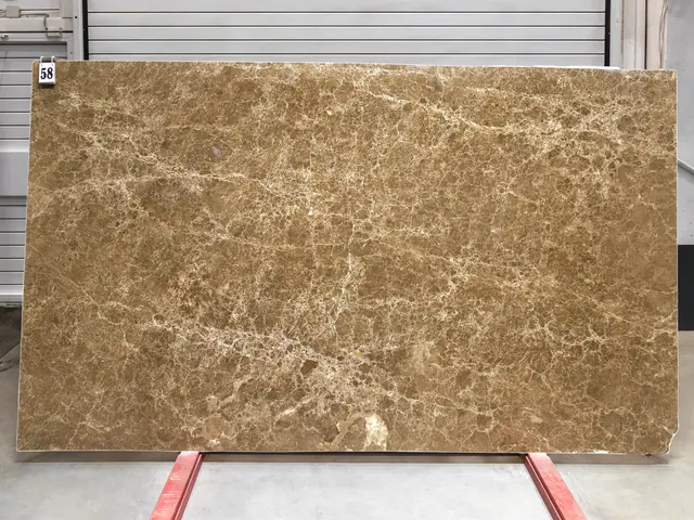 Слэб из мрамора EMPERADOR LIGHT CAFE полированный 2750x1600x20 мм, код 28483