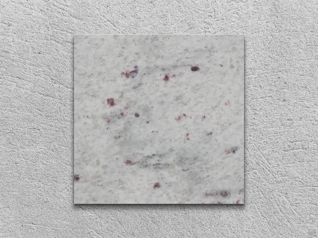 Слэб из гранита RIVER WHITE полированный 100x100x20 мм, код 12242