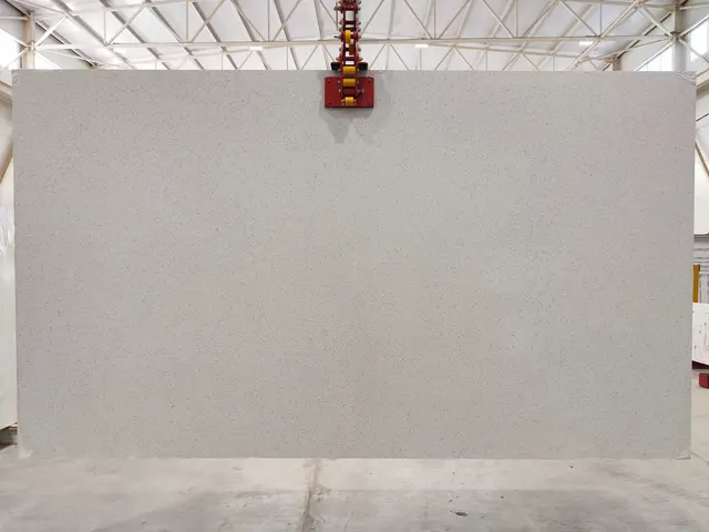 DAZZLING WHITE полированный 3510x2010x20 мм, код 24372