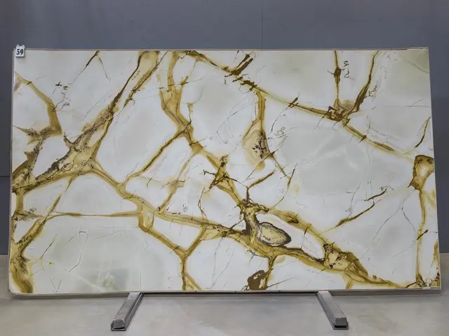 Слэб из кварцита BRECCIA ROMANO полированный 3370x1900x20 мм, код 26181