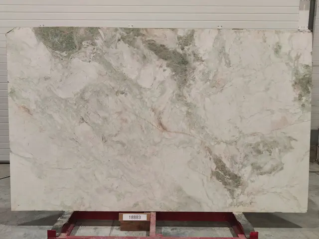 Слэб из оникса LADY ONYX полированный 2600x1600x20 мм, код 18883