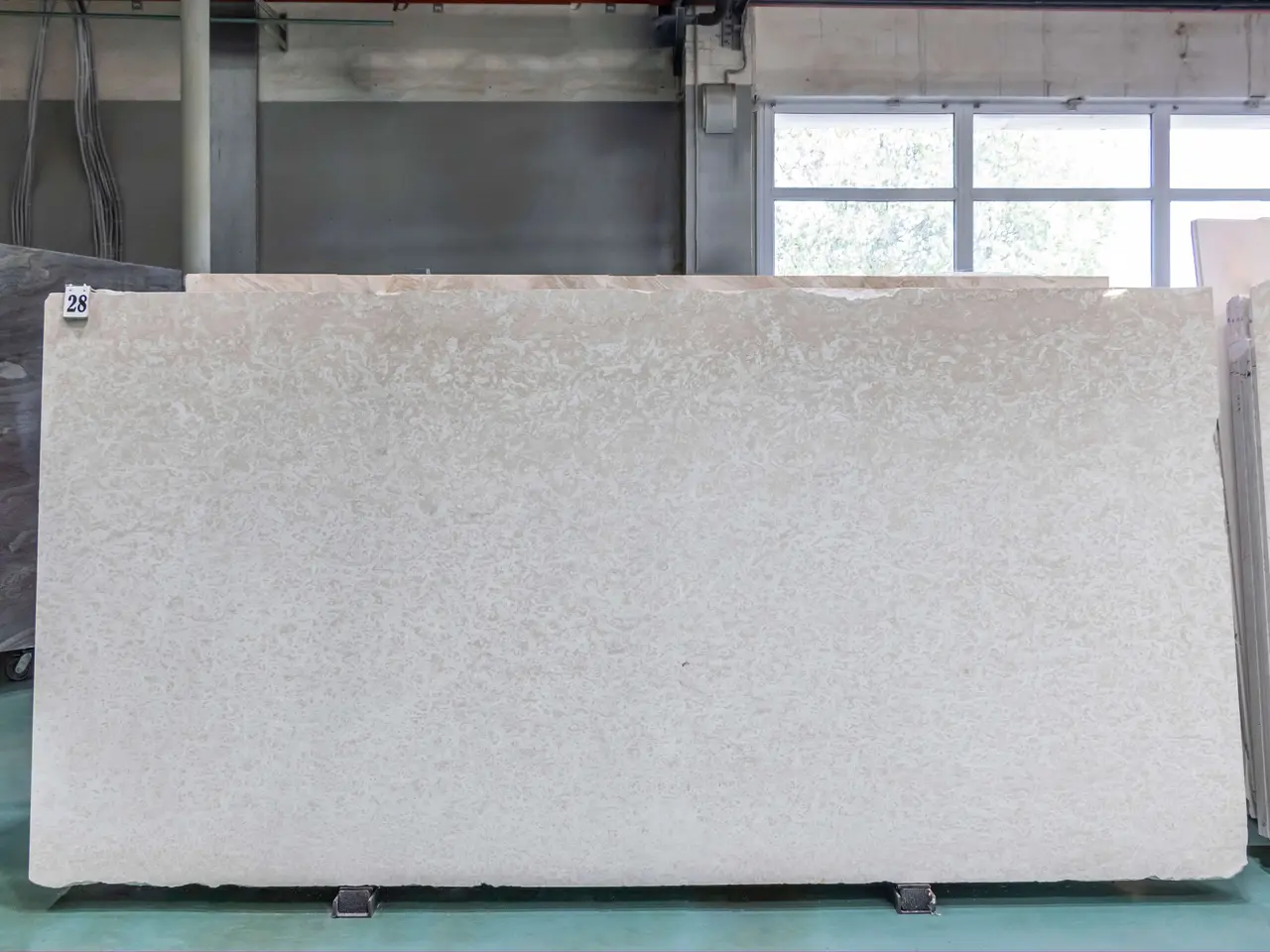 Слэб из мрамора BOTTICHINO FIORITO полированный 3150x1560x30 мм, код 26418