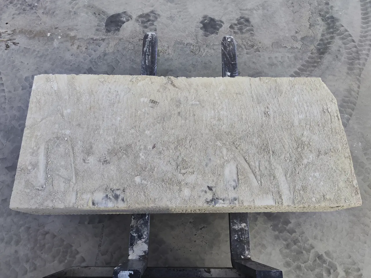 Известняк Блок Мшанковый известняк 2360x1000x400 мм, код 23518