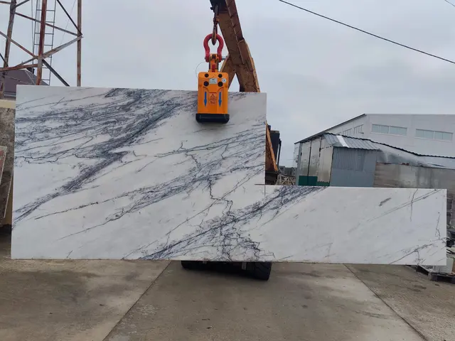 Слэб из мрамора MILAS LILAC полированный 1600x1100x20 мм, код 26515