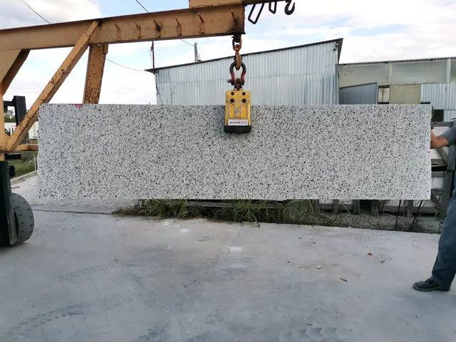 Полоса из гранита BELLA WHITE NEW полированный 2800x720x30 мм, код 18495