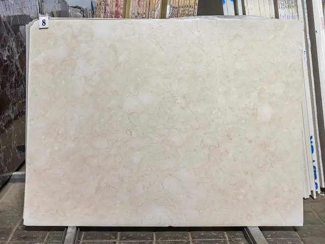 Слэб из мрамора CREMA NOVA полированный 1900x1400x30 мм, код 27584