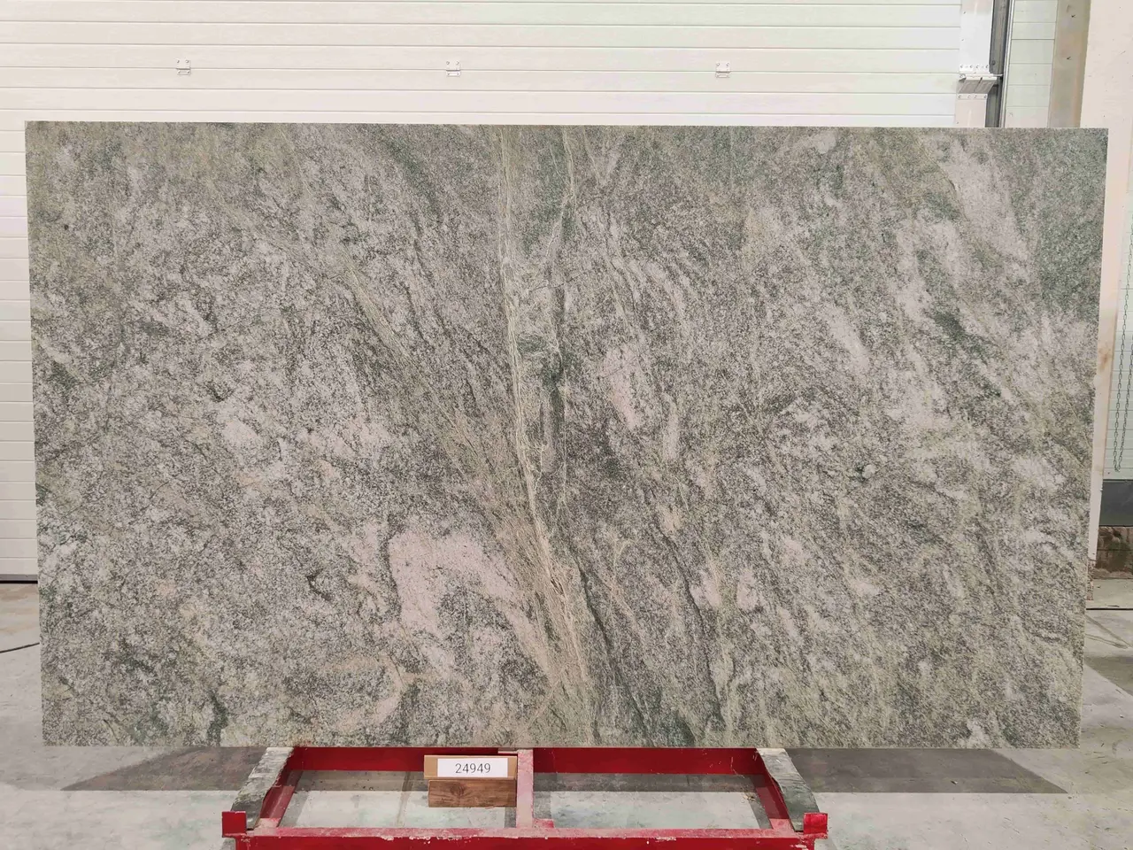 Слэб из гранита COSTA SMERALDA полированный 3190x1860x20 мм, код 24949