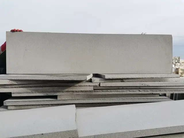 Плитка из базальта ABOVYAN пиленный Lx350x20 мм, код 12541