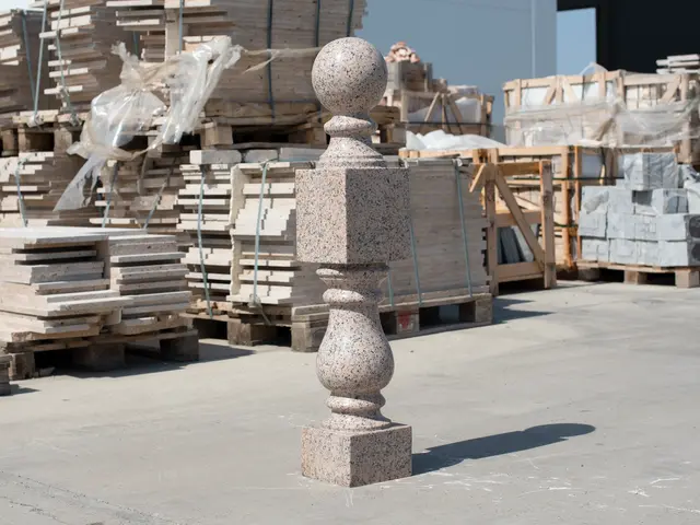 Балясина CHERRY BLOSSOM RED M13 1000x180x180 мм, код 17910