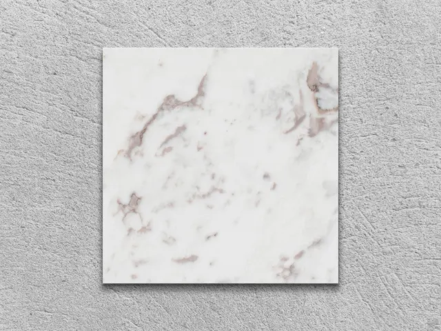 Слэб из мрамора PIRGON полированный 100x100x30 мм, код 10553