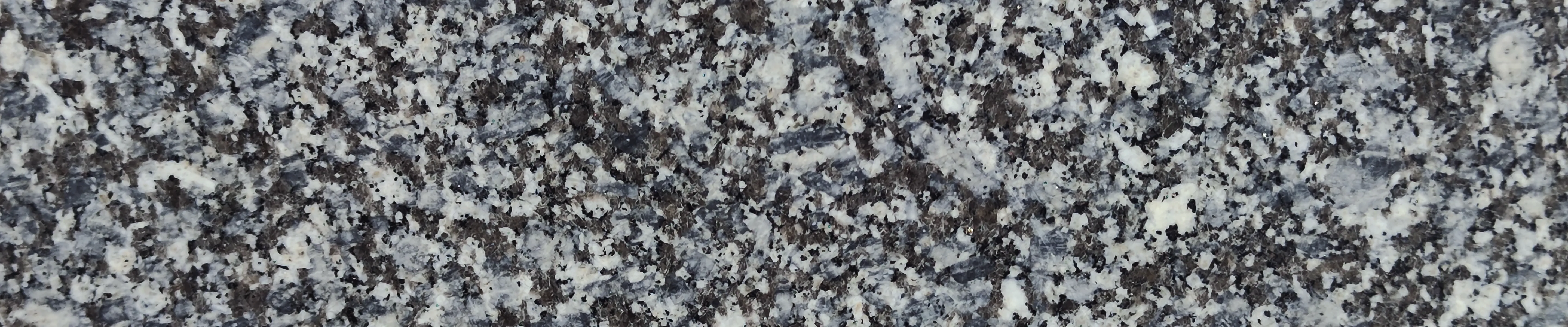 Гранит КУКСАРОЙ полированный