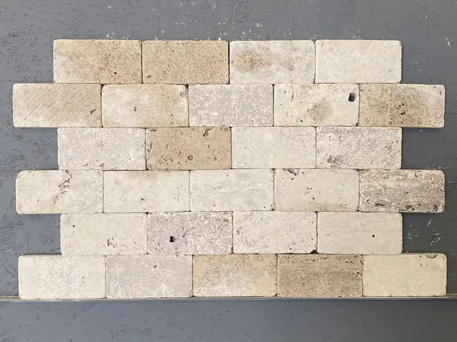 Брусчатка из ТРАВЕРТИНА галтованная 200x100x30 мм, код 20126