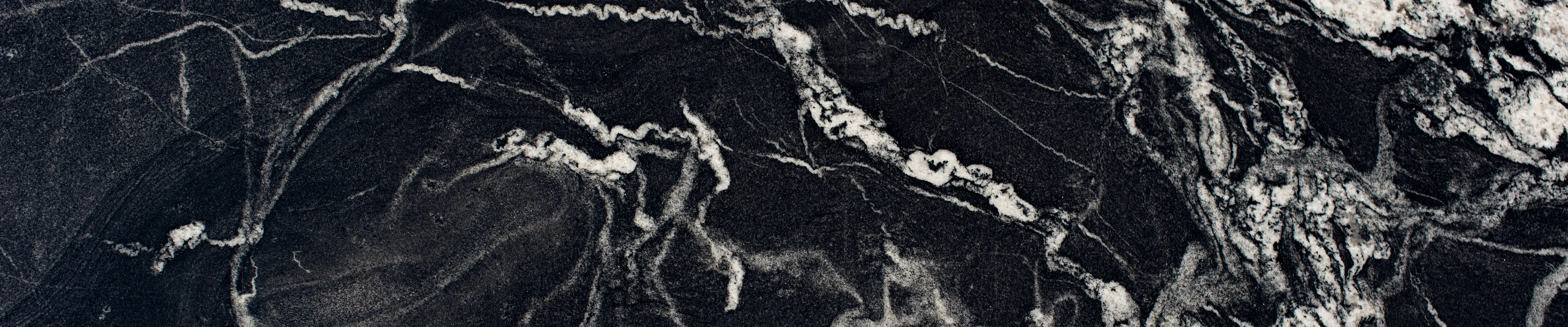Гранит PARADISO MARQUINA полированный