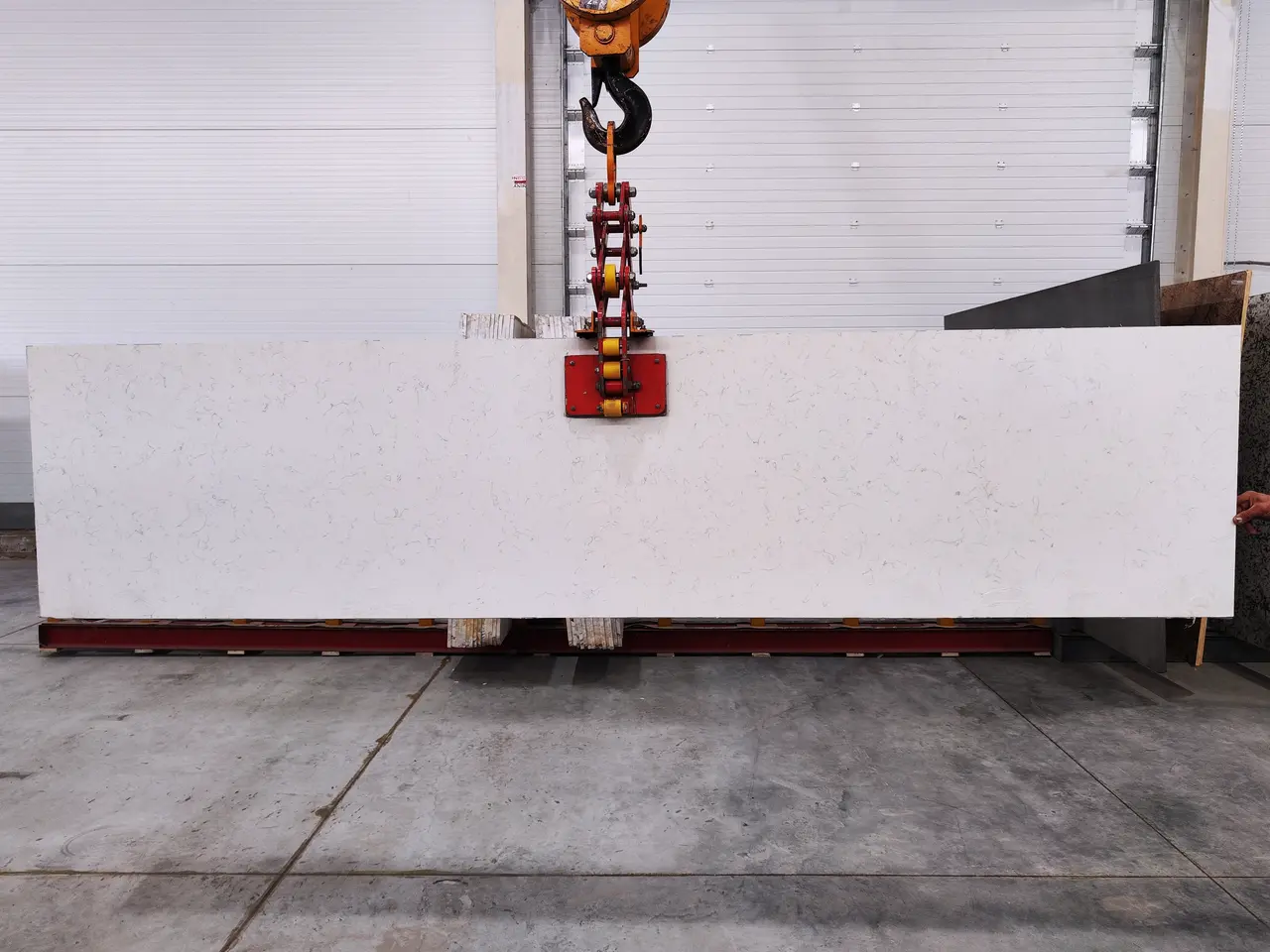 WHITE MARBLE полированный 3000x700x20 мм, код 28808