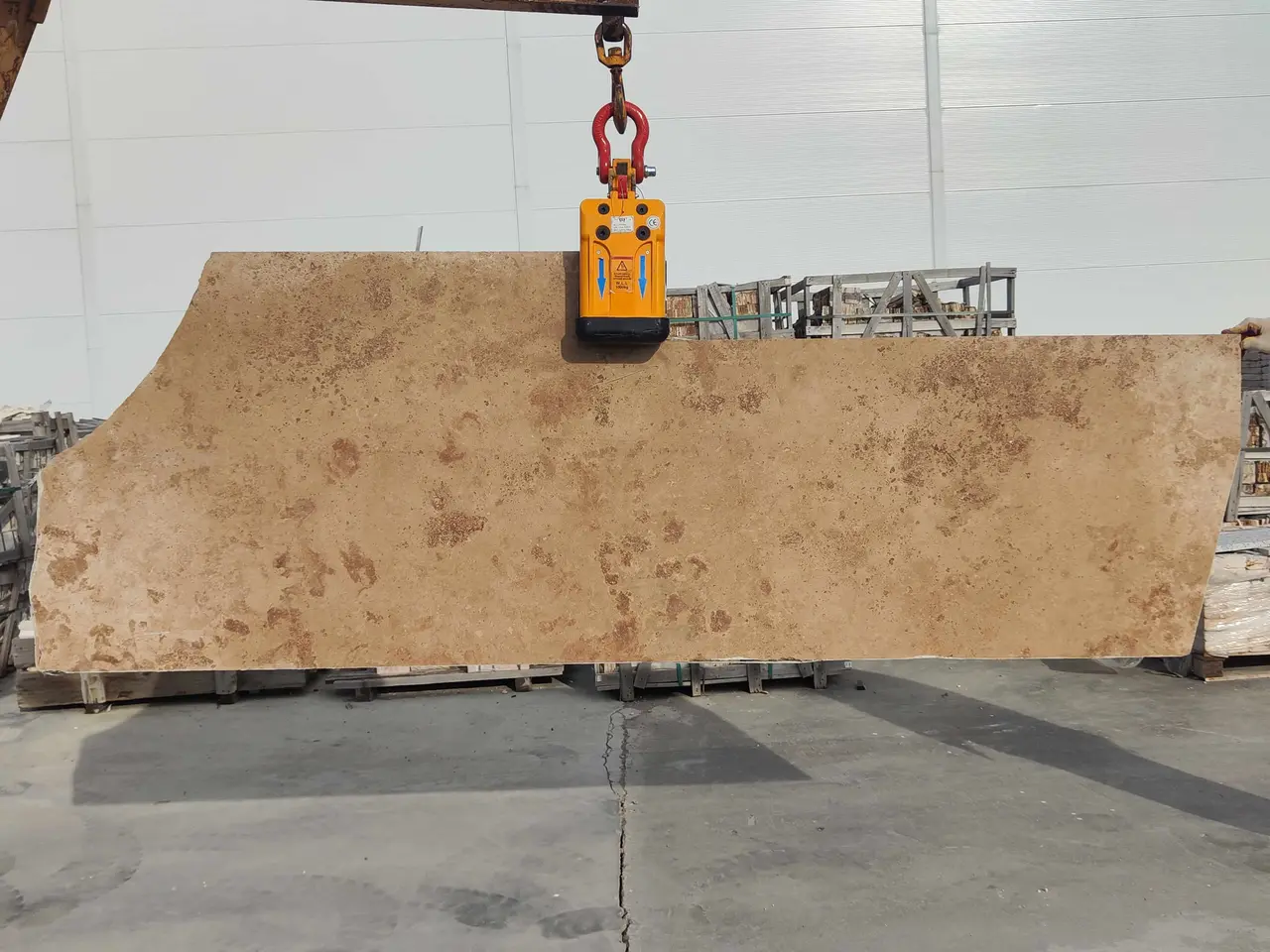 Полоса из травертина DIAMOND C/P полированный 2170x740x30 мм, код 26781