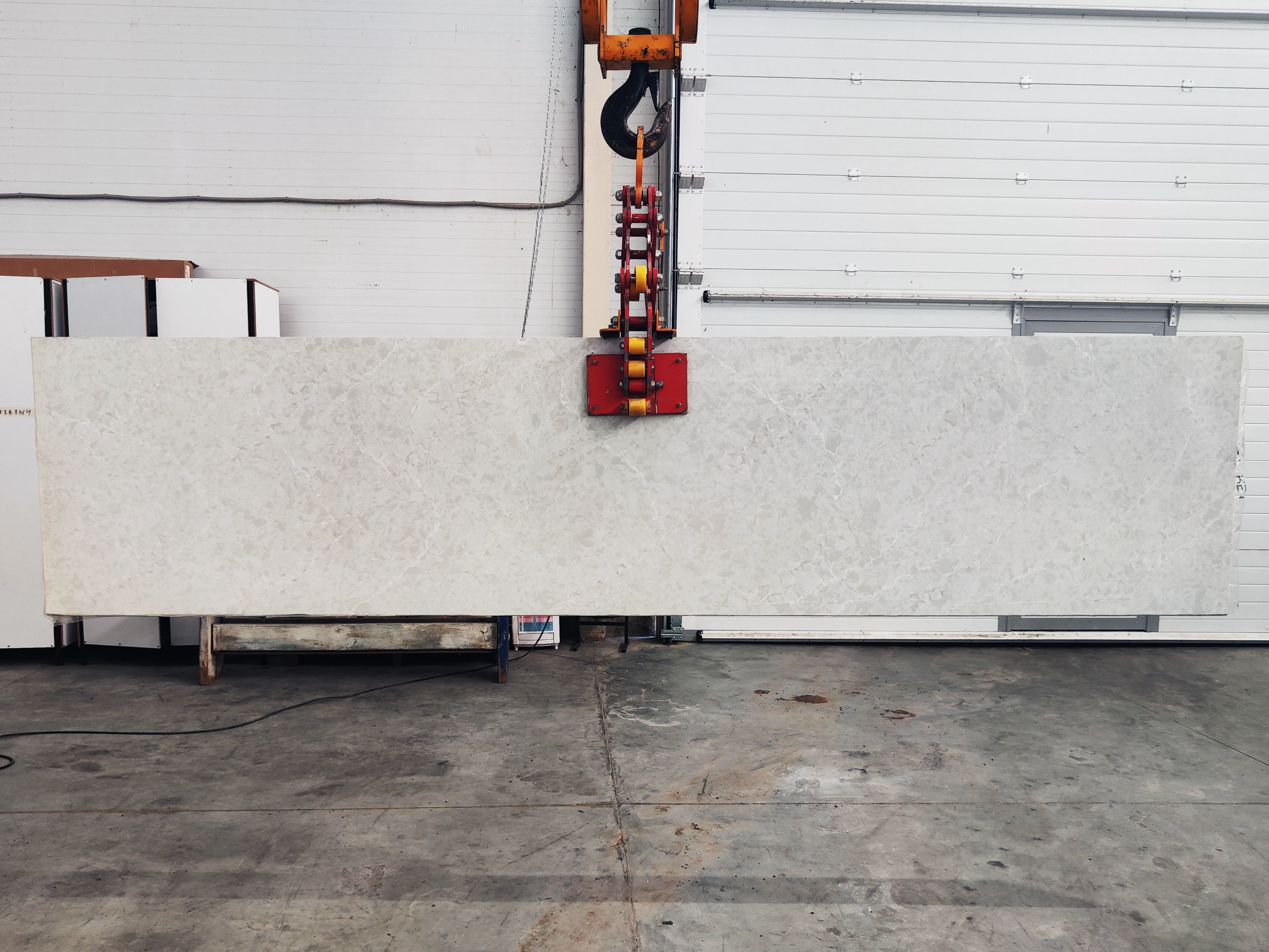 ICE LAKE полированный BQ8668 3000x700x20 мм, код 28927