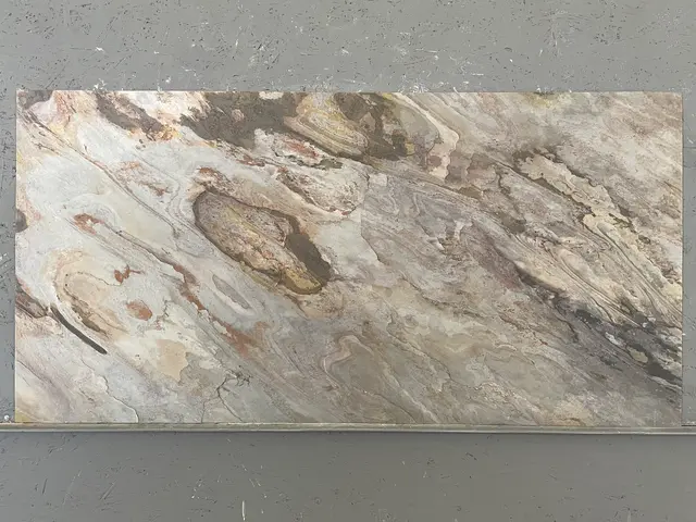 S WHITE 1220x610x2 мм, код 20795