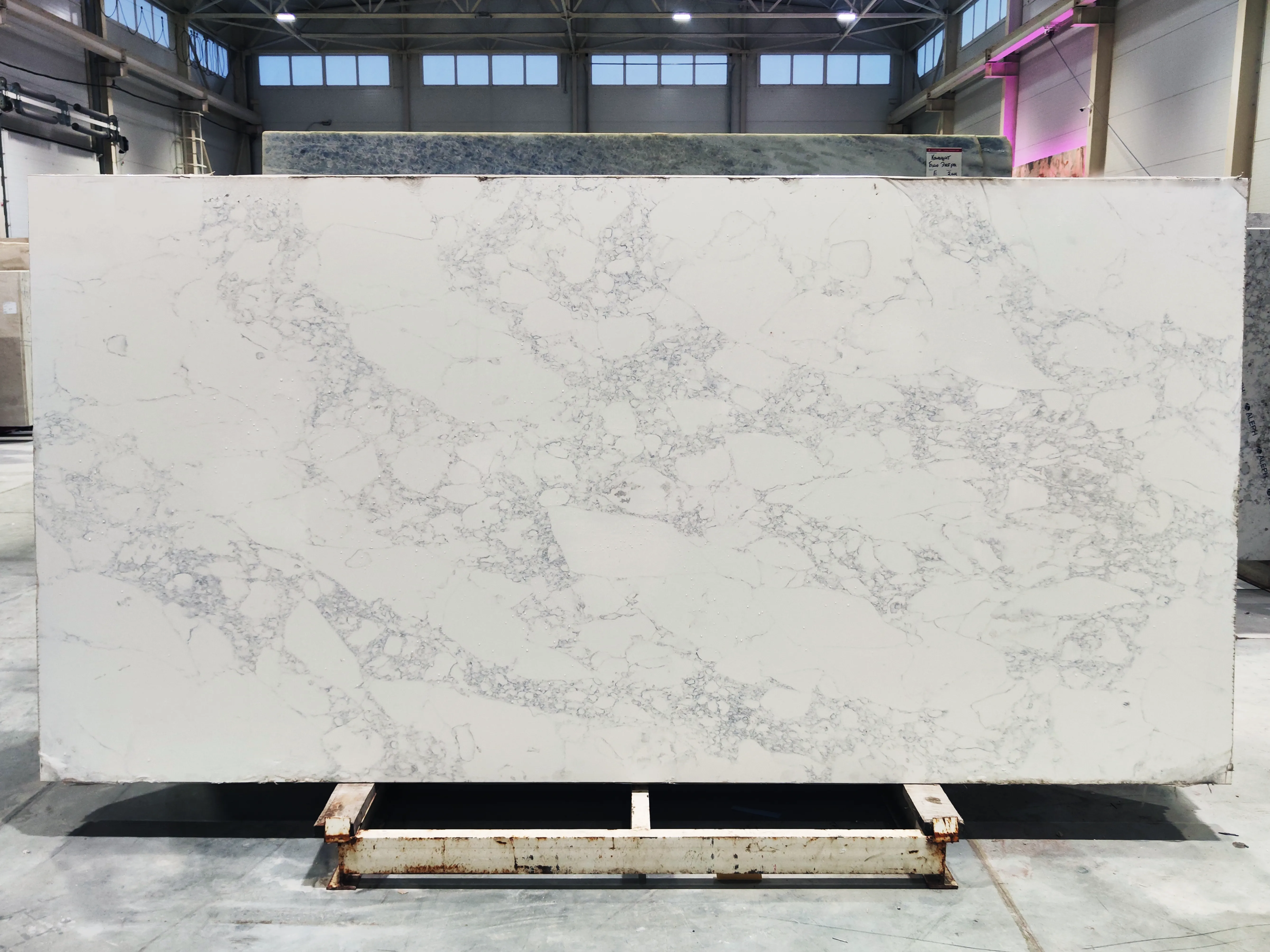 ARABESCATO WHITE полированный A70 3200x1600x20 мм, код 29128