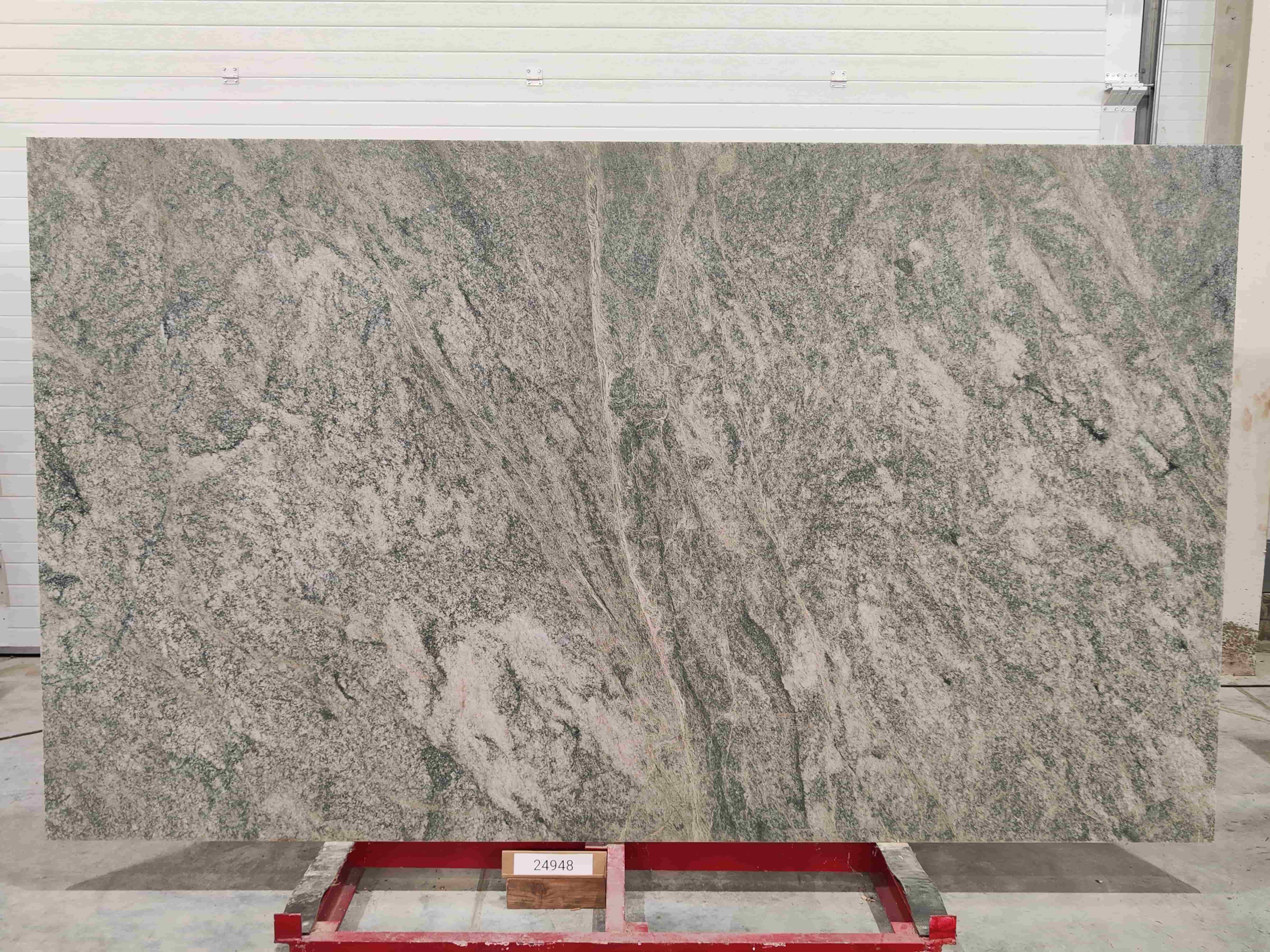 Слэб из гранита COSTA SMERALDA полированный 3190x1860x20 мм, код 24948