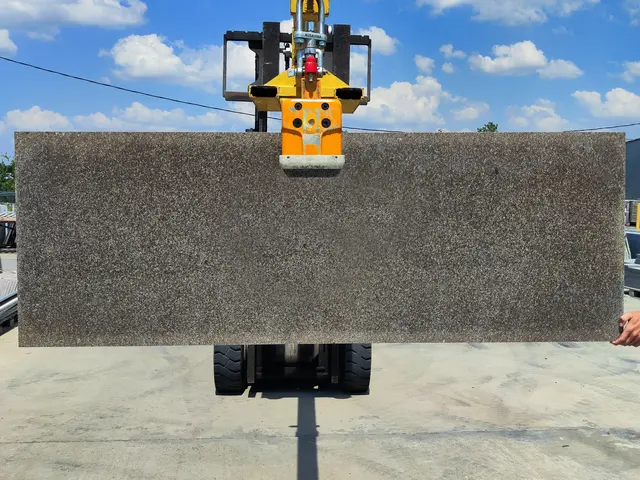 Полоса из гранита PIETRA ARABICA полированный 1800x700x20 мм, код 28379