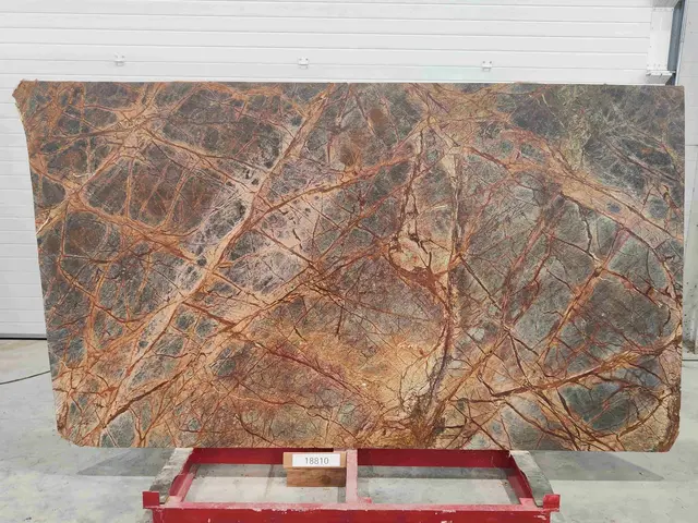 Слэб из мрамора BIDASAR BROWN полированный 2800x1610x20 мм, код 18810