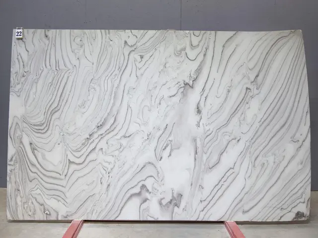 Слэб из мрамора AVALANCHE BRUNO полированный 2980x1860x20 мм, код 26320