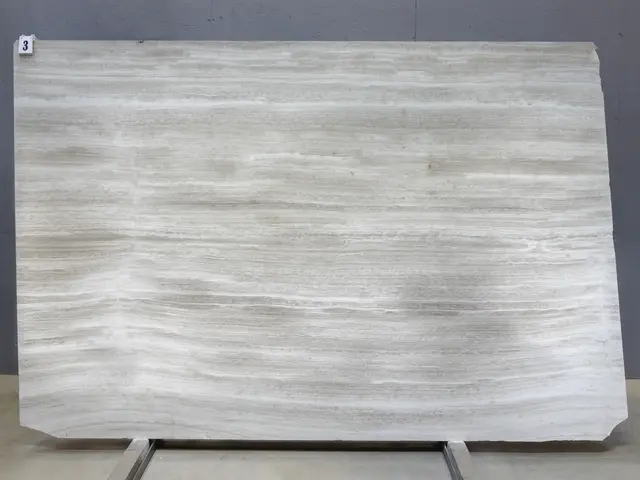 Слэб из мрамора SILK GEORGETTE BIANCO EXTRA полированный 2810x1840x20 мм, код 28758