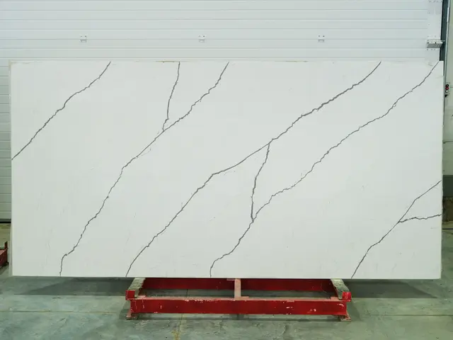 GREYLAC полированный BQ8738 3300x1650x20 мм, код 27444