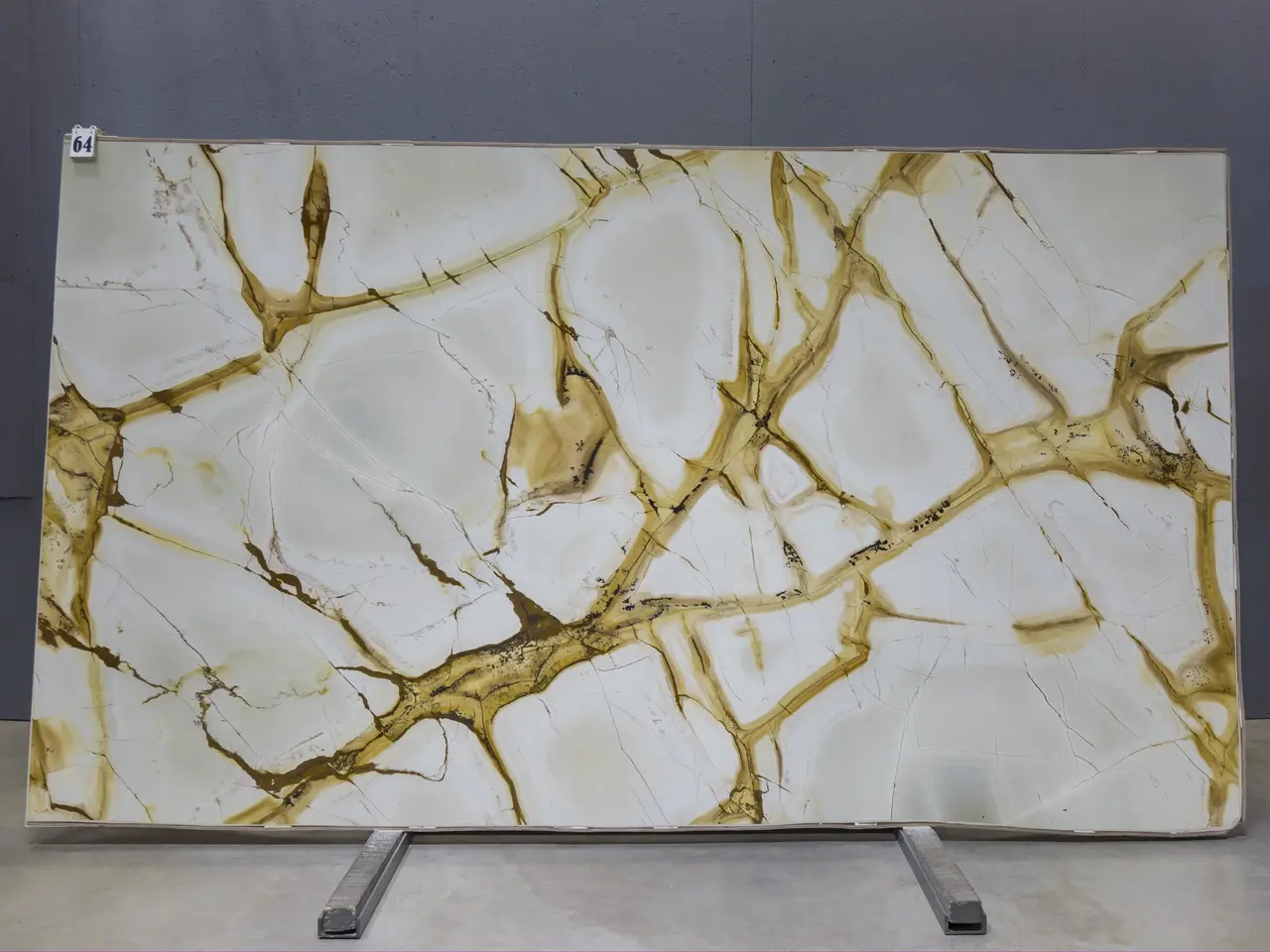 Слэб из кварцита BRECCIA ROMANO полированный 3370x1900x20 мм, код 26177