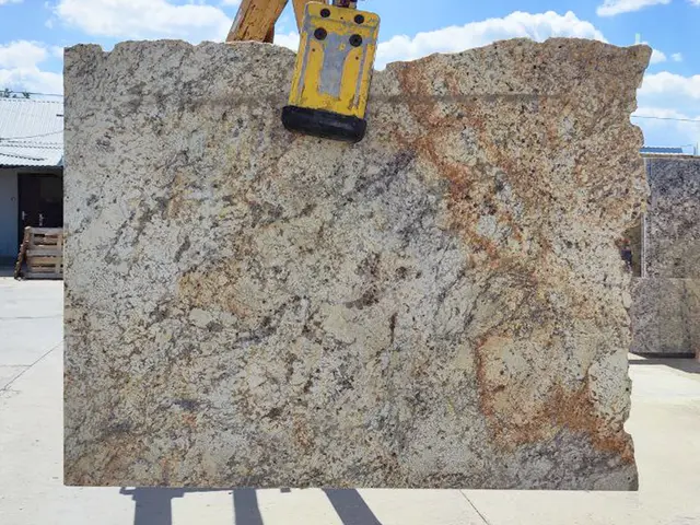 Слэб из гранита SOLARIUS 1440x1070x30 мм, код 24244