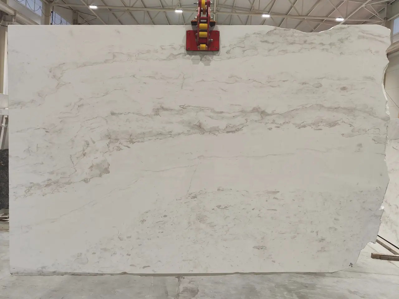 Слэб из мрамора PIRGON ALAS полированный 2750x1770x20 мм, код 26246