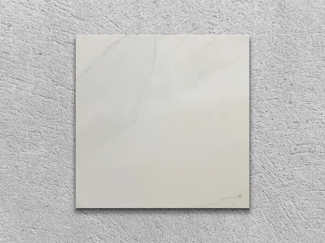 STATUARIO GOLD полированный 100x100x20 мм, код 26141