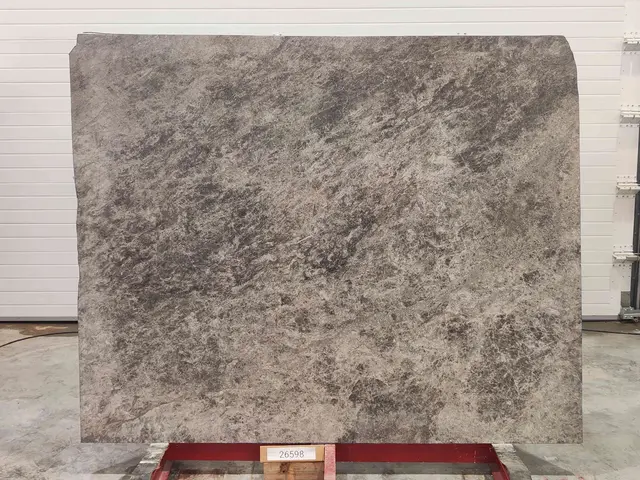 Слэб из мрамора TUNDRA BLUE полированный 2150x1730x18 мм, код 26598