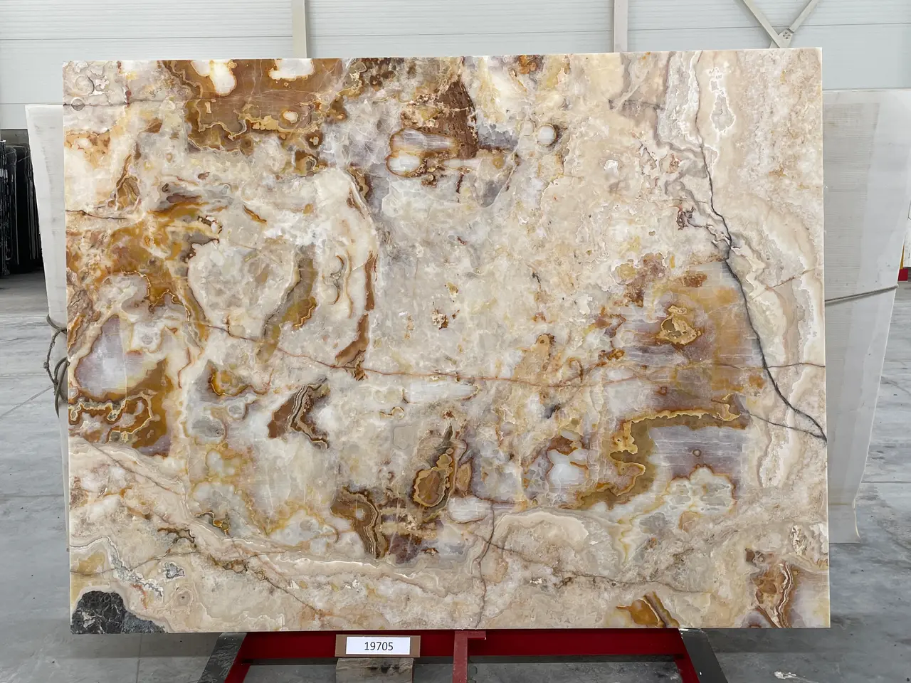 Слэб из оникса MIELE полированный 2500x1900x20 мм, код 19705