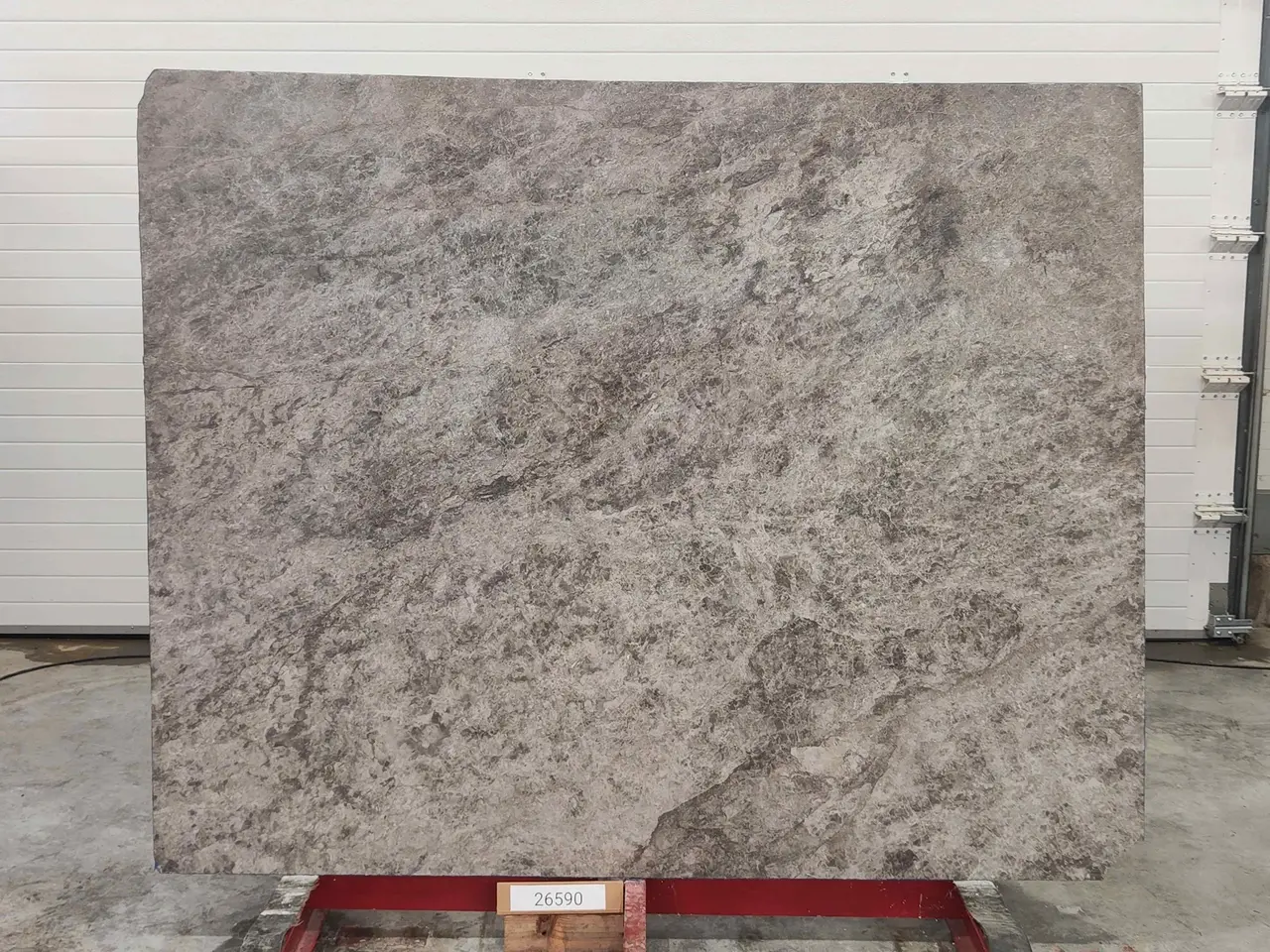 Слэб из мрамора TUNDRA BLUE полированный 2150x1730x18 мм, код 26590