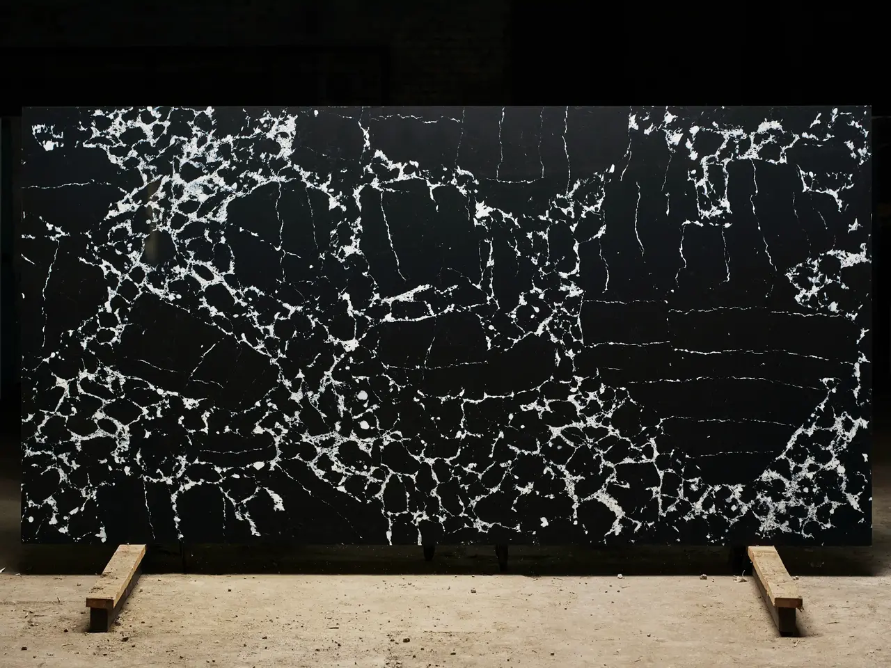 BLACK SEA полированный 345 3200x1600x20 мм, код 29511